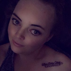 Meet your Posher, Brianna